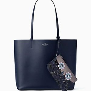NWT Kate Spade Medium tote with wristlet